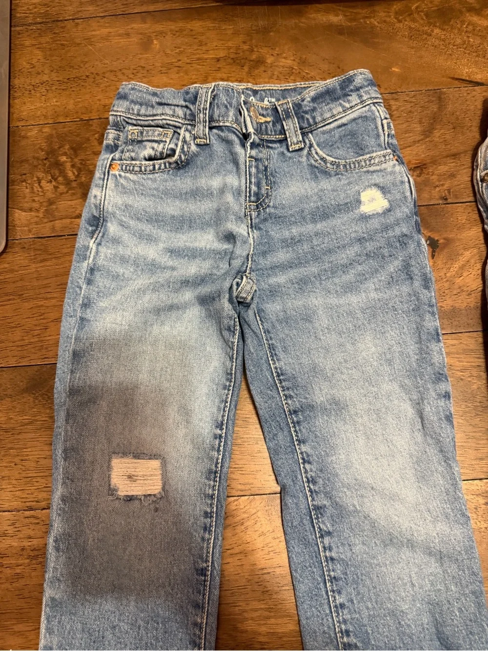 Toddler girls jeans